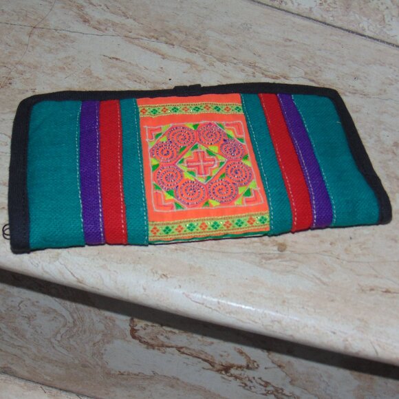 Handmade Colorful Wallet Guatemalan Aztec Stripe Embroidery Fabric Boho Festival - Picture 5 of 6